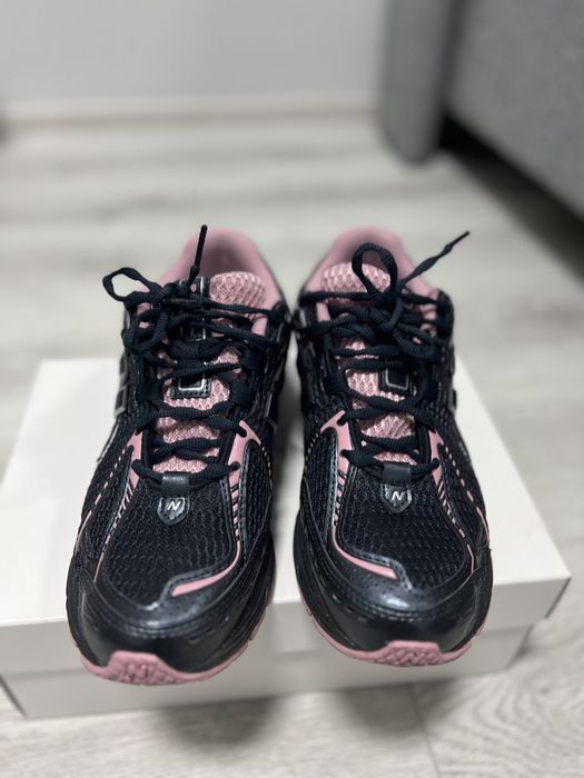 Дамски маратонки на New Balance