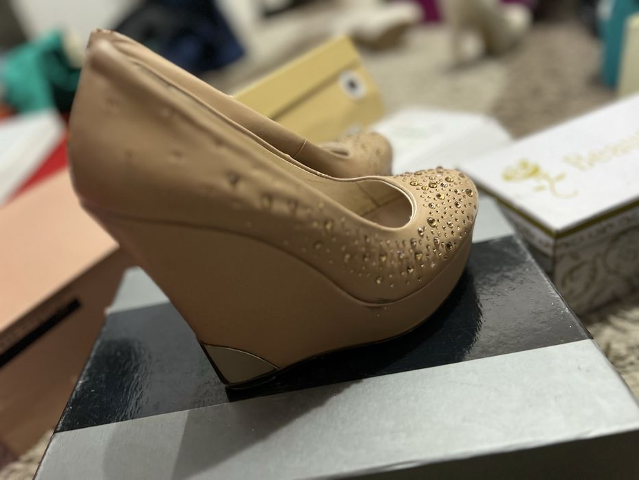 Туфли всего 1000 тг