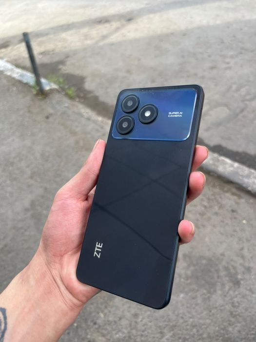 ZTE Blade 12/64gb