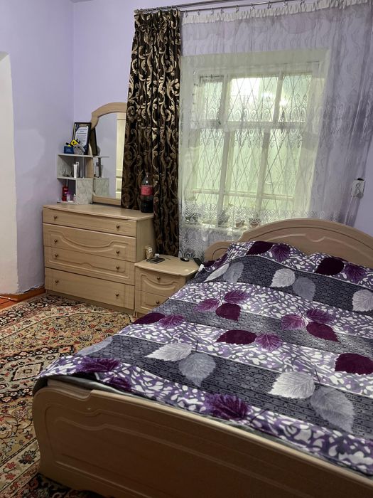 Продам спальный гарнитур