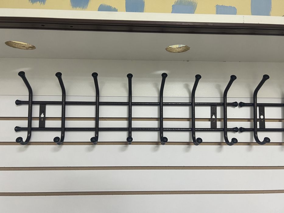 Вешалки настенные