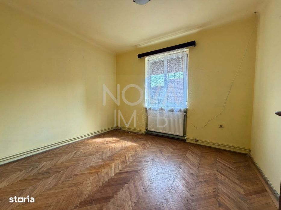 Casa individuala de vanzare cu COMISION 0, Zona Lazaret / Lupeni