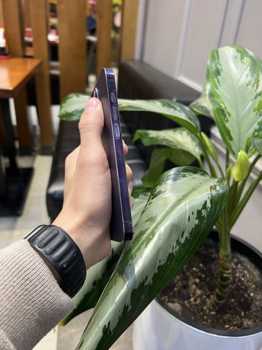 Iphone 14pro purple 88% yomks