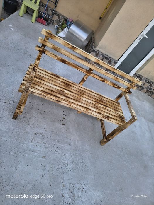 Băncuțe gradina lucrate manual