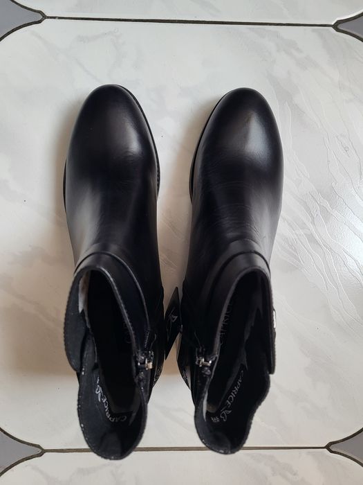 Боти Caprice нови!