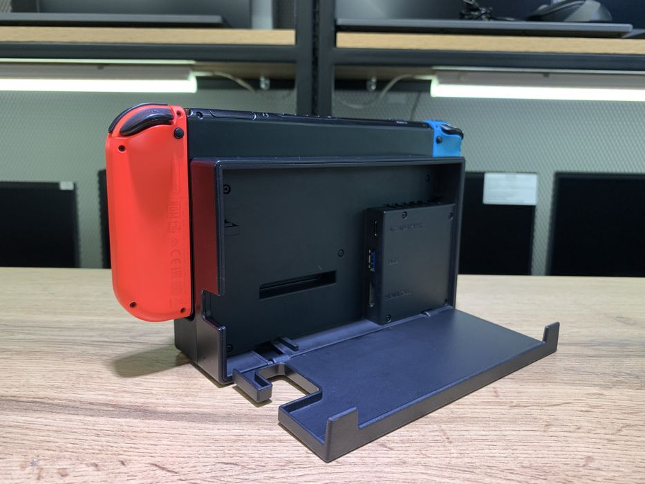 Игровая приставка Nintendo Switch 10667/A10