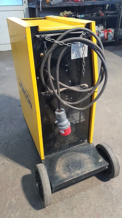 Aparat de sudura mig 300 amperi.