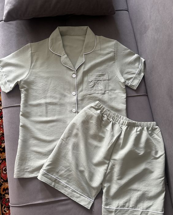 Пижамы , домашняя одежда