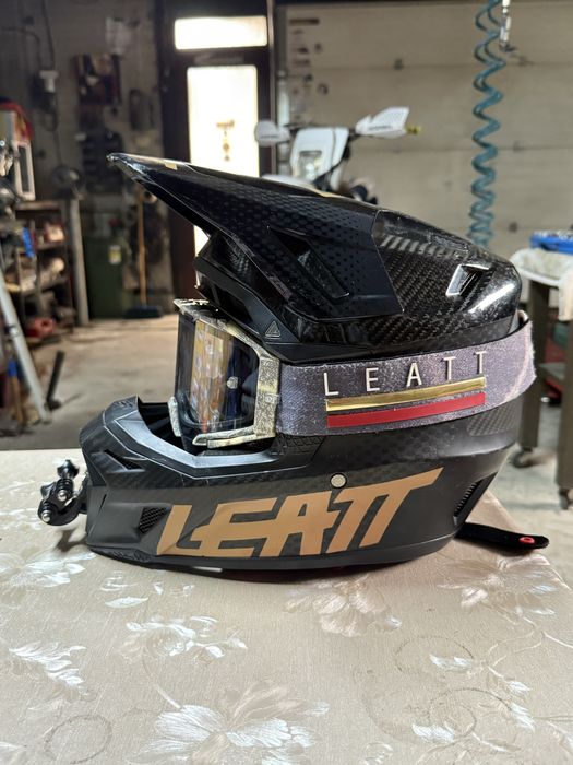 Vand casca Leatt 9.5