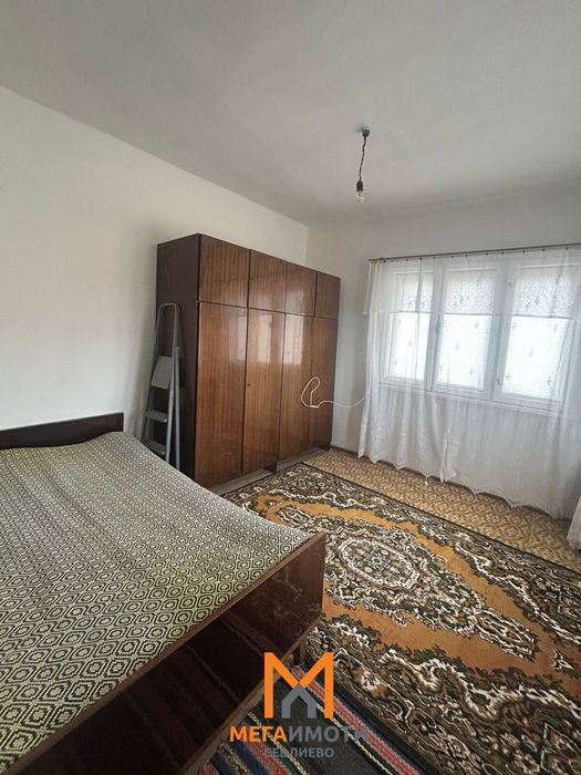 Продажба Къща гр. Севлиево - с. Малки Вършец 69m² и двор 980m²