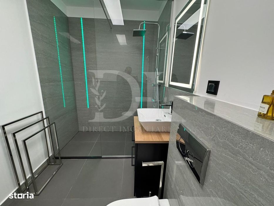 Apartament ultramodern / etaj  intermediar / Zona Eroilor