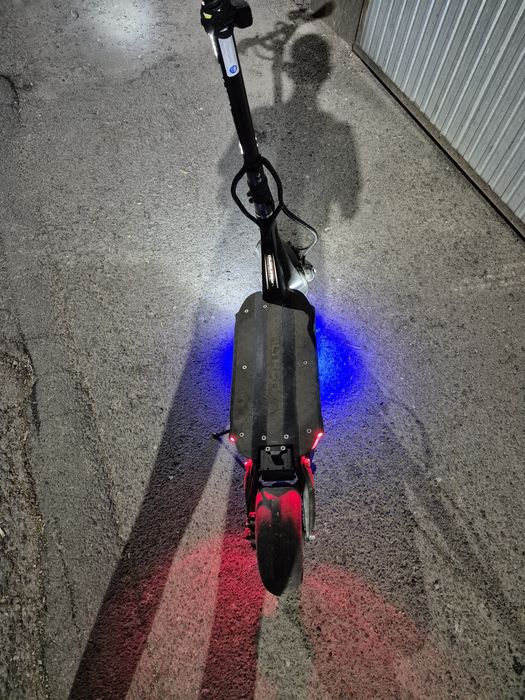 Продам Самокат Dualtron Victor