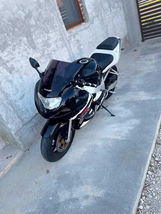 Suzuki GSX-R K3 600