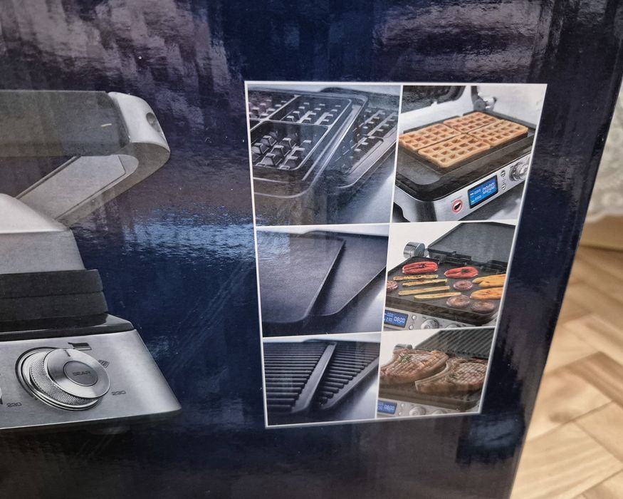 Гриль - вафельница DeLonghi CGH1030D