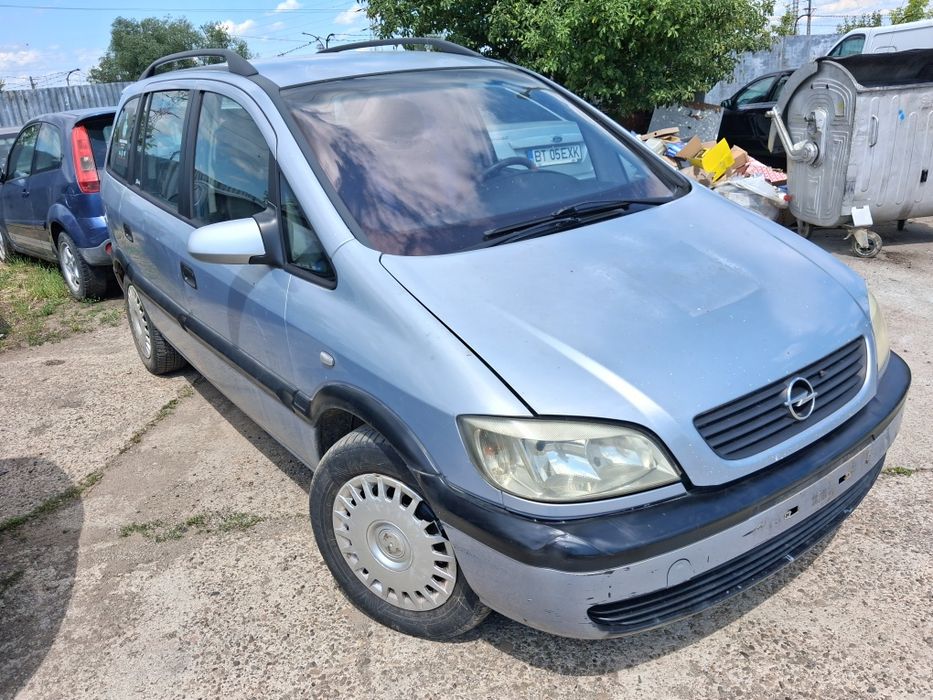 Capota aripi faruri Triple hayon opel Zamfira 2002 1.9D