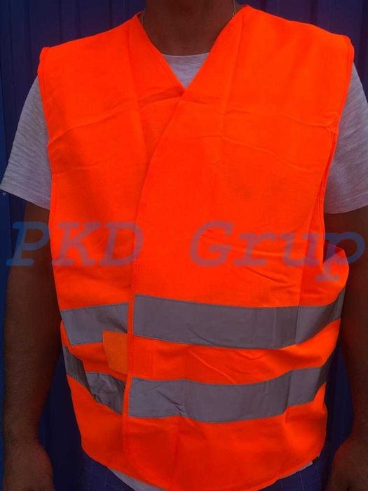 Veste reflectorizante, peste 1000 buc la 3.5 Ron