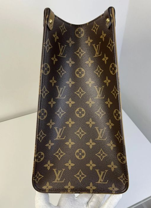 LouisVuitton On the Go MM