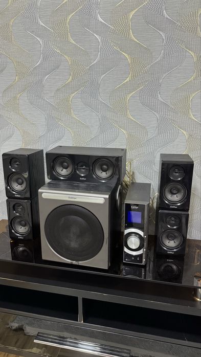 Акустика Edifier 5+1