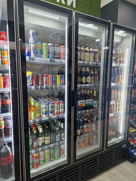 Хладилна витрина с 3 врати Ecocold Kiwi 1620 x 780 x 2082mm