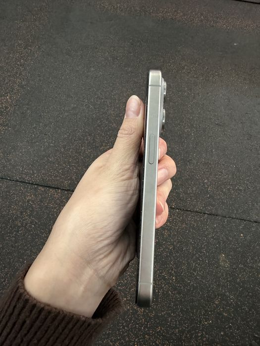 iPhone 15 pro, 256GB