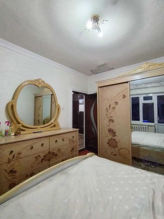 Сдается 3х комнатная квартира ор.р Чевар остановка цена 250 у.е