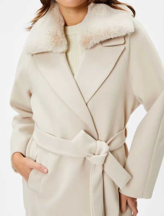 Турецкое пальто, с меховым воротником, размер 40.