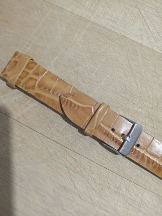 Vând curea ceas  din piele de șarpe 18 mm