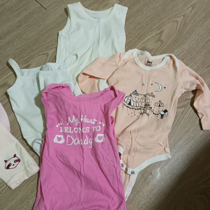 Лот бебешки дрешки