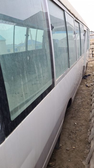 Автобус Тойота коастер