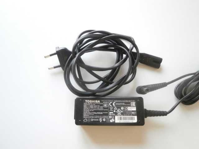 Захранващ адаптер за Toshiba PA5177U-1ACA