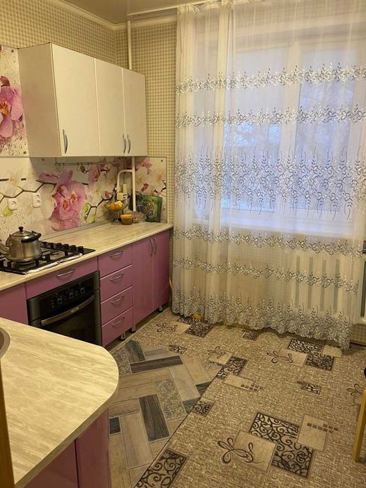 В продаже 2-х комн кв 8 микрорайон
