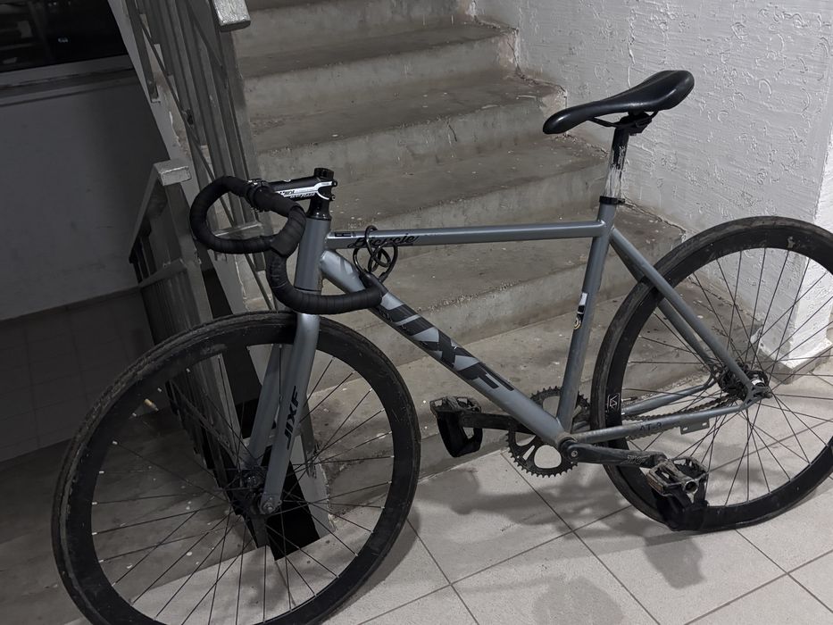 продаю фикс за 47000 тг есть хороший торг