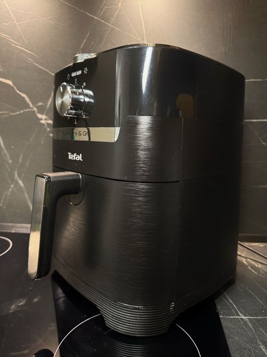 Airfryer Tefal Negru stare excelenta