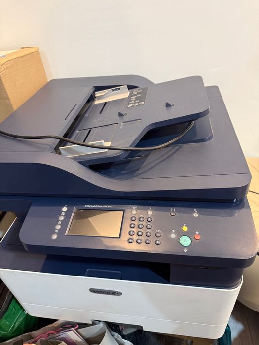 Imprimantă multifuncțională xerox B1025
