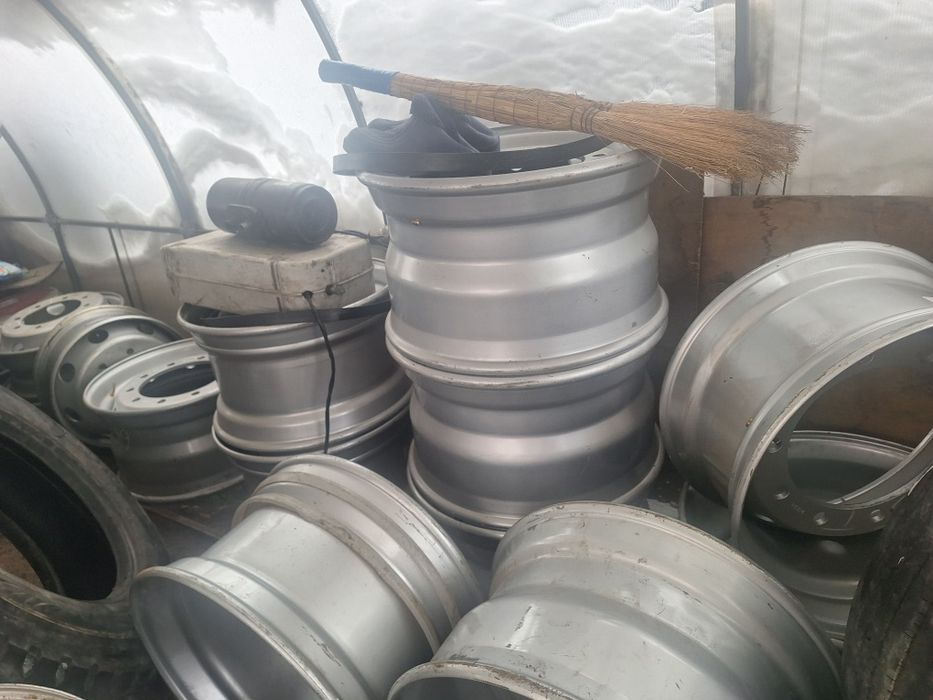 продам диски 22.5