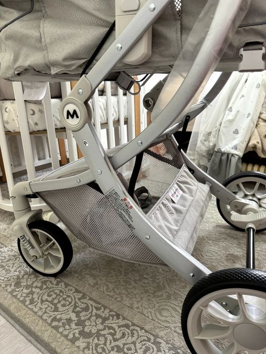 Детская коляска новая