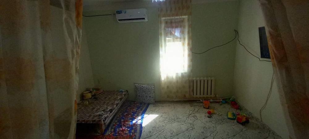 Срочно интернатда 1хонали уй сотилади 2хонали килинган гишли дом 17000