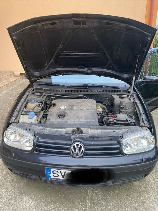 Volkswagen golf 4 - 1.6 cmc benzina, an 2003