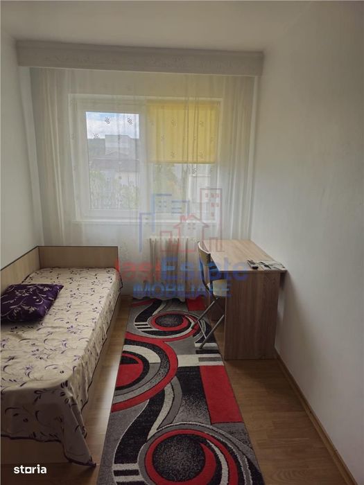 Mircea Cel Batran apartament cu 2 camere  liber