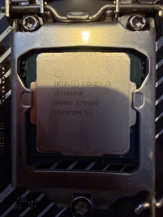 Kit Intel i3-10105F + ASUS Z590-P | Perfect Gaming & Office