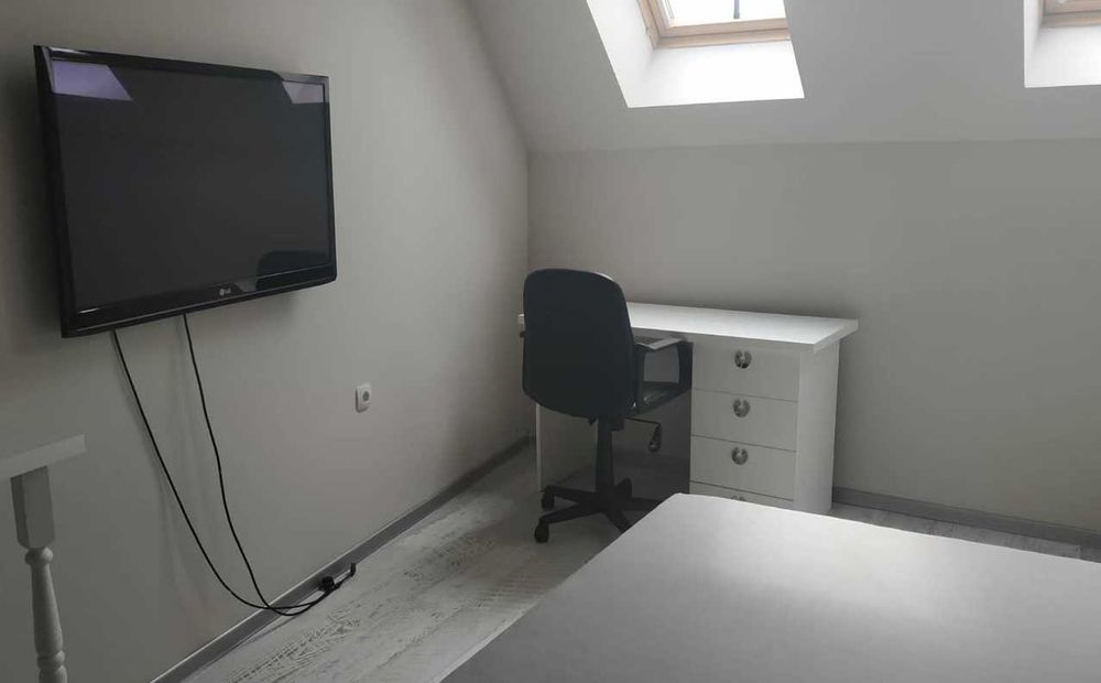 Дава се под наем Четиристаен апартамент в Пловдив, Тракия - 95 кв.м за 229.5 € - Снимка #5