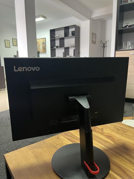 Монитор Lenovo ThinkVision T24i-10 FHD IPS