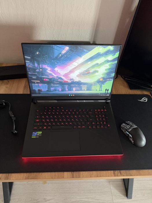 ASUS rog strix scar G823JY