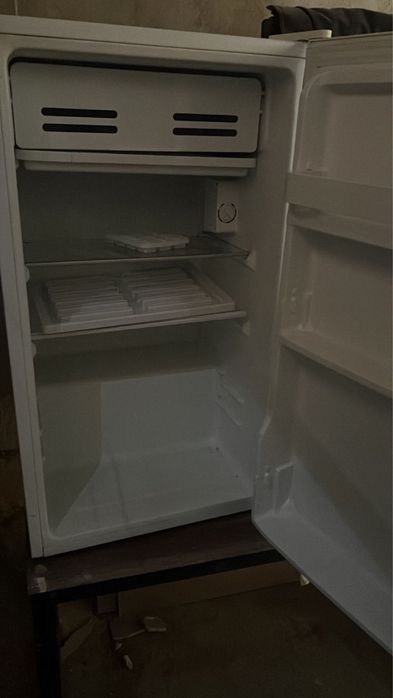 Продам холодильники