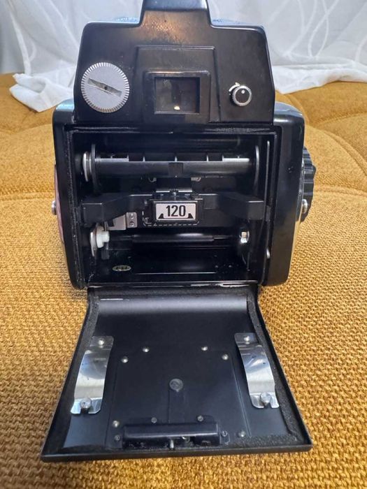 Mamiya 645 камера и обектив