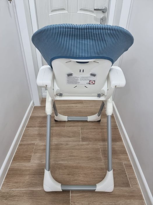 Стульчик для кормления,