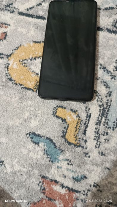 Продам телефон очень срочно