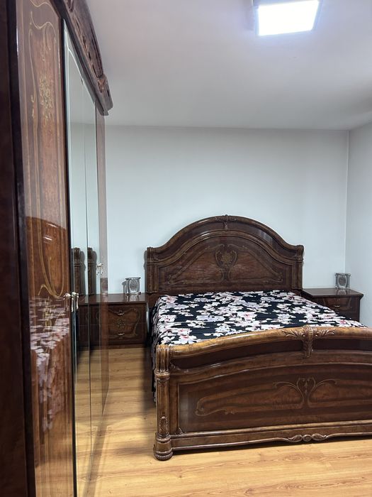 Casa de vanzare + Spatiu comercial