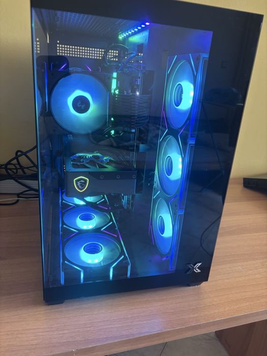 геймърски компютър G:RIGS NOVA Ultra Intel Core i5-14600KF RTX 5070