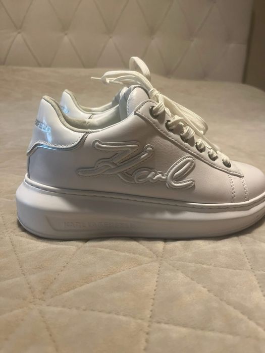 Karl Lagerfeld сникърси